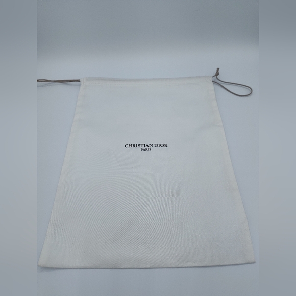 Christian Dior White Canvas Dust Bag 11.5x9 Cord Drawstring NWOT AUTHENTIC - Picture 2 of 6